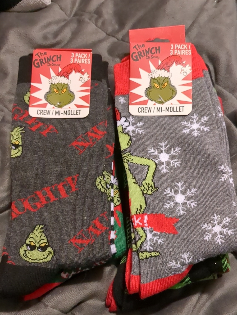 🎄Men’s Crew Sock 3-Pack – Gray & Red Holiday Design